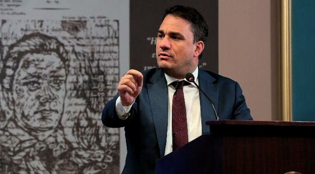 ΠΑΣΟΚ ζητά αυξημένα ποσοστά αναπλήρωσης και 13η σύνταξη αύξηση συντάξεων