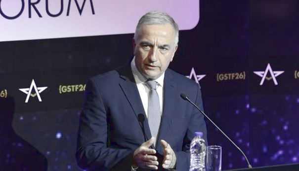 Καλαφάτης ανακοινώνει πάνω από 300 εκατ. για έρευνα και καινοτομία 300 εκατ. ευρώ