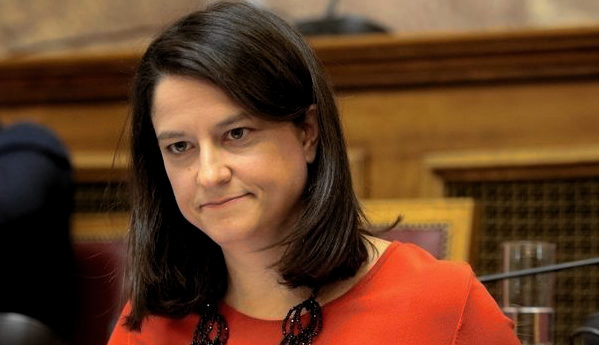 Κεραμέως ανακοινώνει κατάργηση περικοπών συντάξεων χηρείας συντάξεις χηρείας