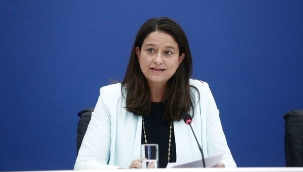 Κεραμέως διευρύνει το πλέγμα προστασίας της μητρότητας προστασία της μητρότητας