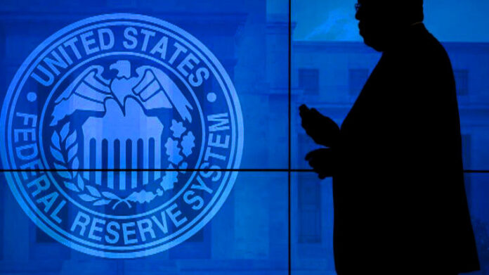 Fed μεταθέτει τις μειώσεις επιτοκίων και δοκιμάζει τις αγορές μειώσεις επιτοκίων