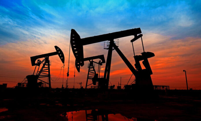 Πετρέλαιο brent αγγίζει τα 100 δολάρια και εντείνει τις πιέσεις τιμή πετρελαίου