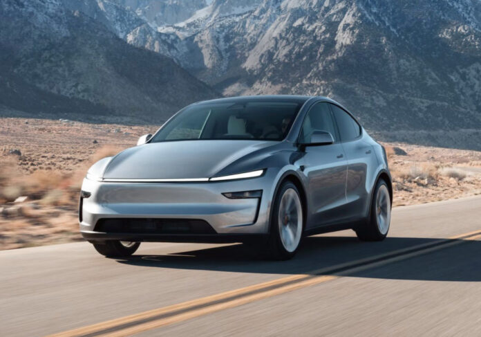 Tesla εκτινάσσει τις πωλήσεις ηλεκτρικών οχημάτων στο β΄ τρίμηνο πωλήσεις Tesla