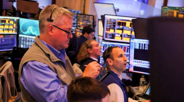 ΗΠΑ: Πιέσεις στη Wall Street εν μέσω κρίσης στη Μέση Ανατολή Wall Street