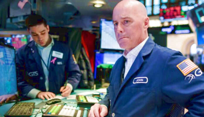 ΗΠΑ: Βουτιά στη Wall Street υπό τον φόβο επίθεσης στο Ιράν Wall Street πτώση