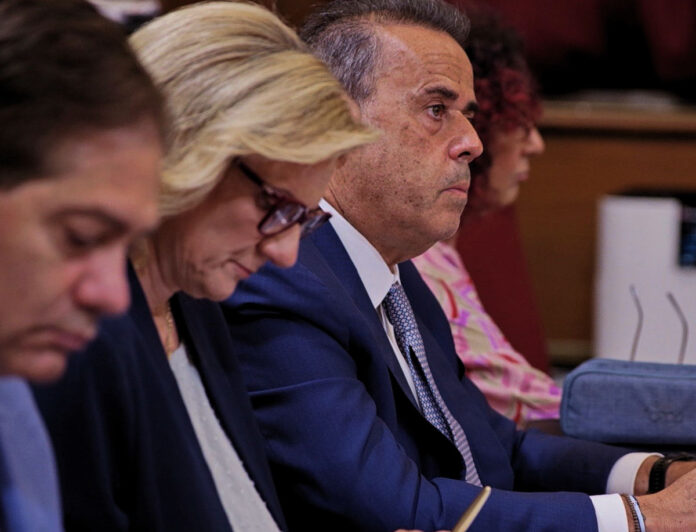 Κυβέρνηση επεκτείνει ΕΥΔΑΠ και ΕΥΑΘ και αλλάζει τη διαχείριση νερού νομοσχέδιο για το νερό