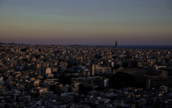 Ξένοι επενδυτές ανεβάζουν ταχύτητα στα ελληνικά ακίνητα ξένες επενδύσεις ακινήτων
