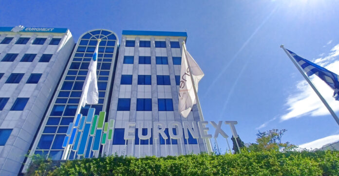 Ξένοι θεσμικοί κρατούν το τιμόνι παρά το ράλι στο ΧΑ Χρηματιστήριο Αθηνών
